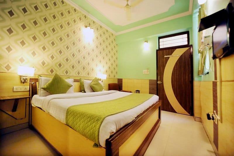 Hotel Golden Heritage Deluxe Jaipur Dış mekan fotoğraf
